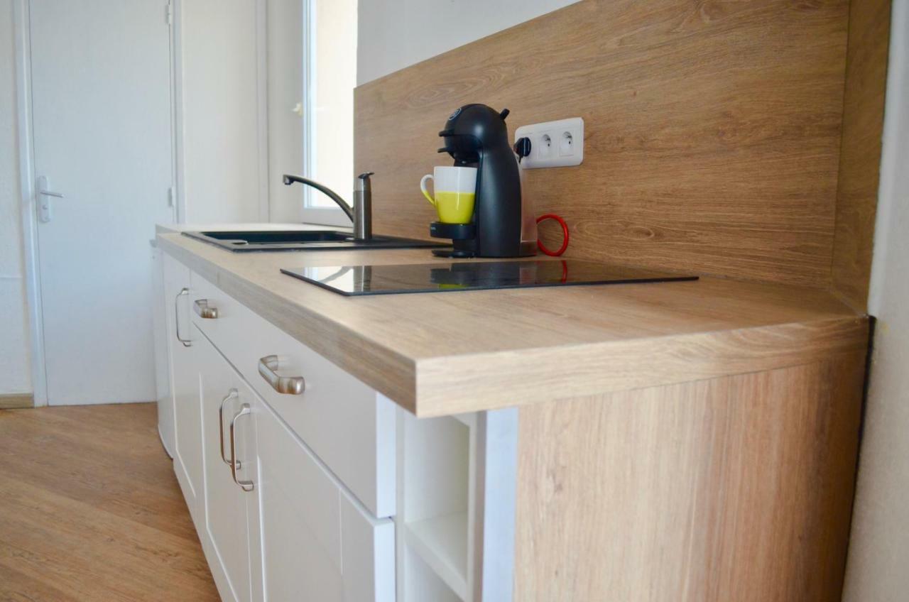 Studio Liberte Plein Centre Saint-Raphaël Екстериор снимка